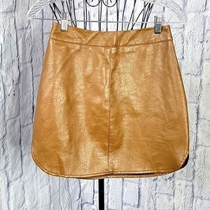 *V ERY J Faux Leather‎ Camel Brown Mini Skirt Small